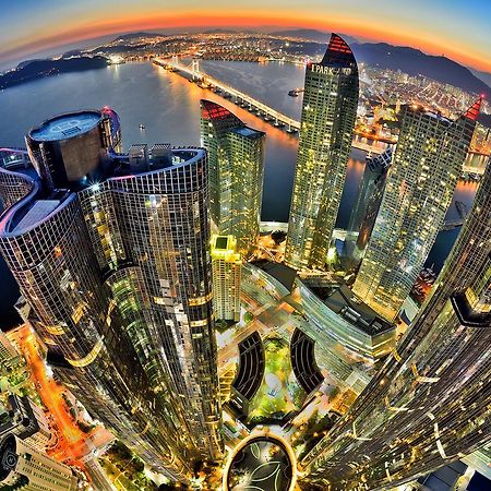 Haeundae Ocean Bridge Penthouse Apartment ปูซาน ภายนอก รูปภาพ